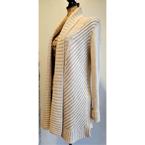 Vince Cardigan Sweater  50% YakYak 50% Wool, Cream, Knit, Shawl, Sz XS - Picture 3 of 10